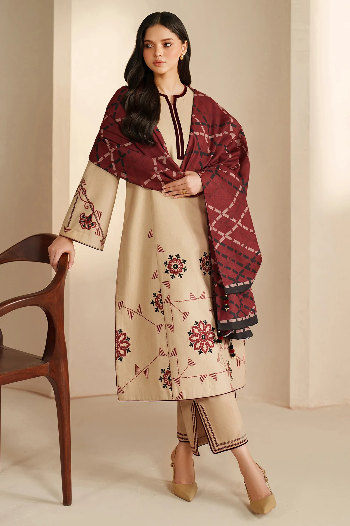 EMBROIDERED KHADDAR RTW-1269