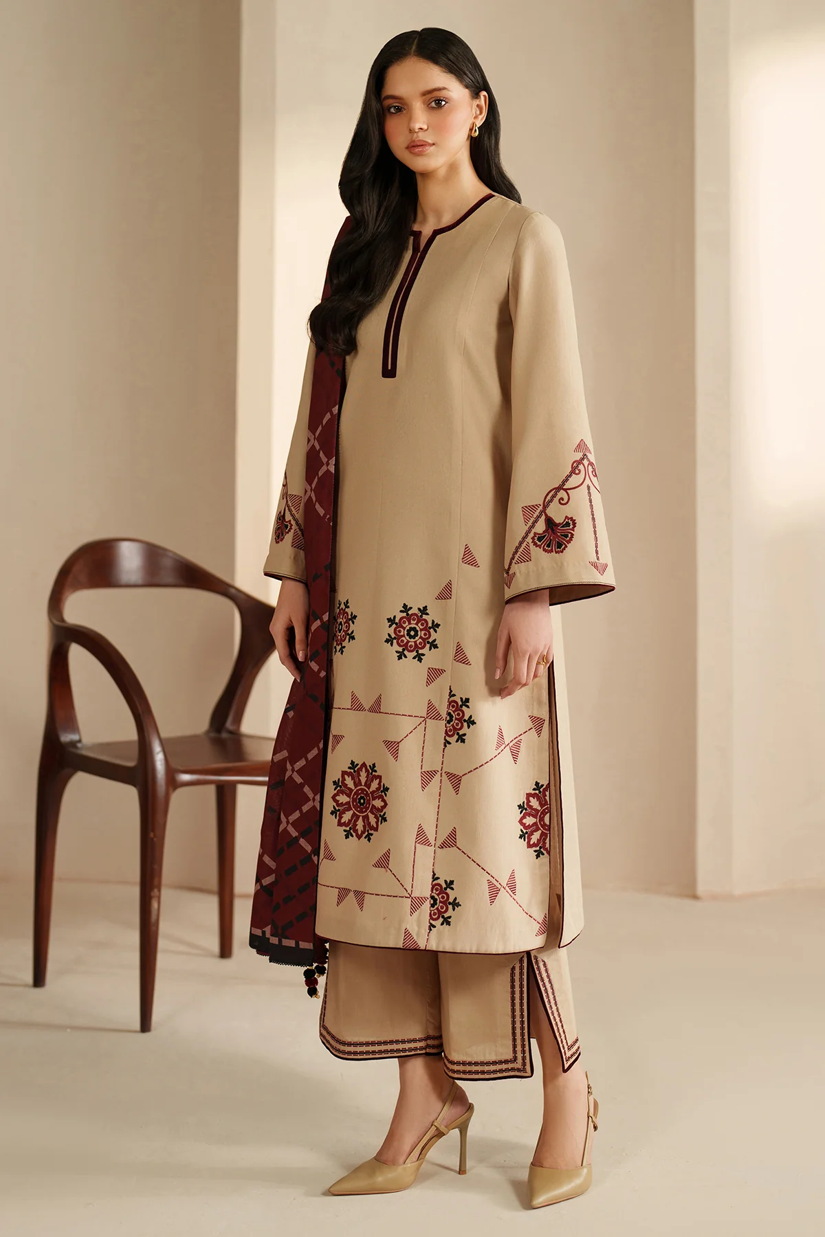 EMBROIDERED KHADDAR RTW-1269