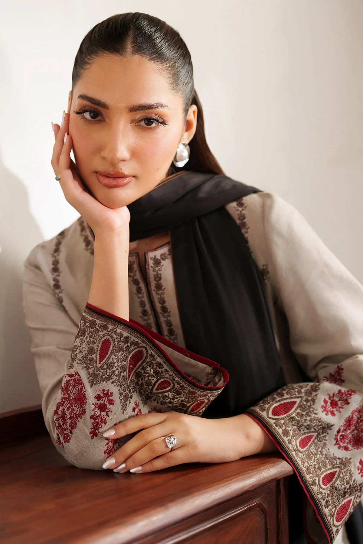 EMBROIDERED JACQUARD KHADDAR RTW-1250