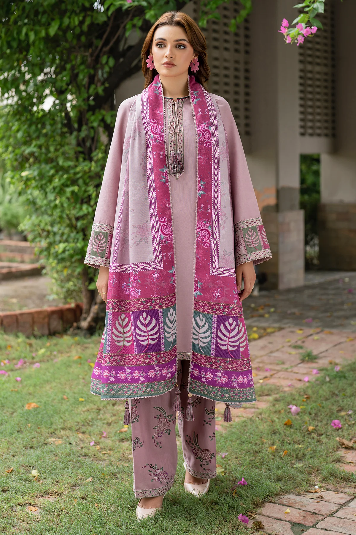 EMBROIDERED KHADDAR UW-0055
