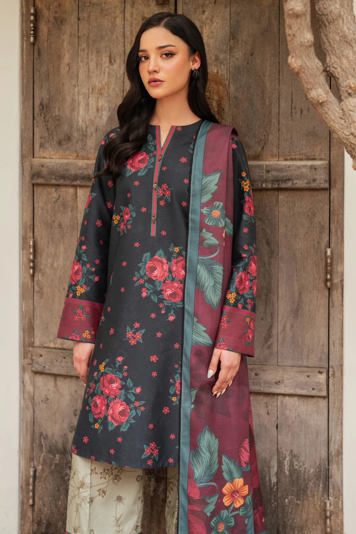 DIGITAL PRINTED PREMIUM VISCOSE UW-0105 4 DIGITAL PRINTED PREMIUM VISCOSE UW-0105