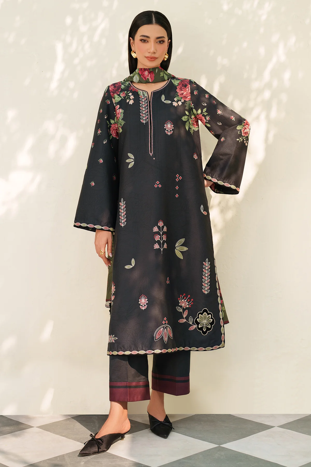 EMBROIDERED PREMIUM VISCOSE UW-0167