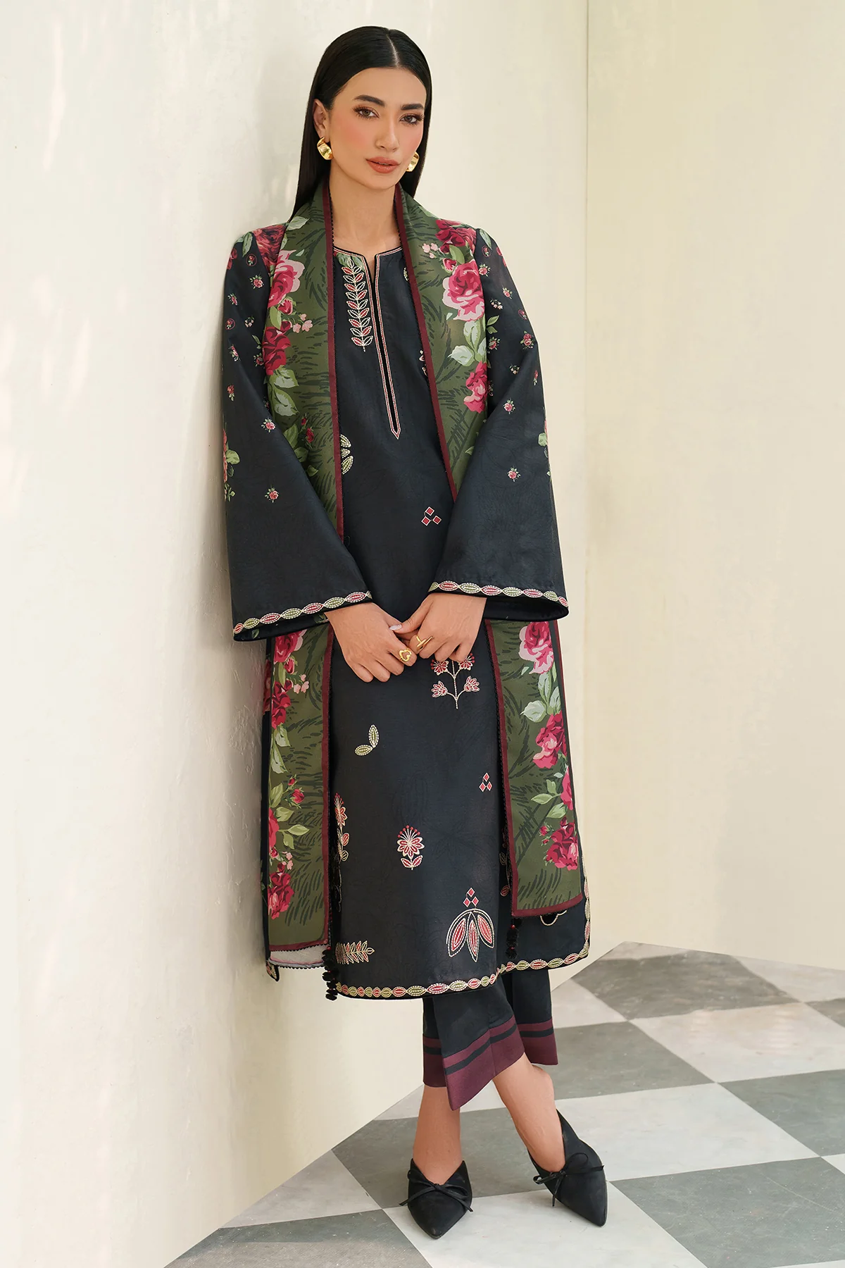 EMBROIDERED PREMIUM VISCOSE UW-0167