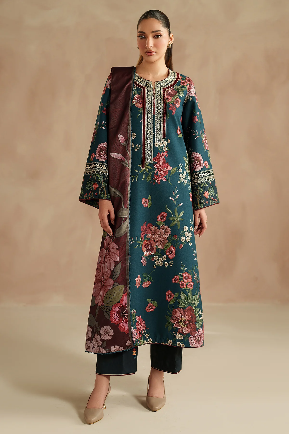 EMBROIDERED PREMIUM VISCOSE UW-0209
