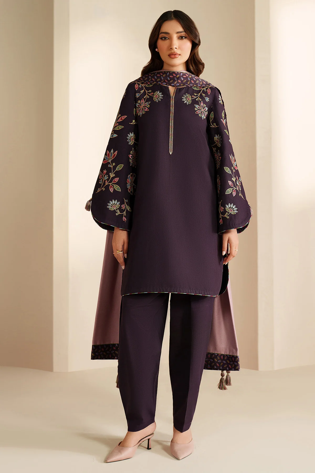 EMBROIDERED KHADDAR UW-0166