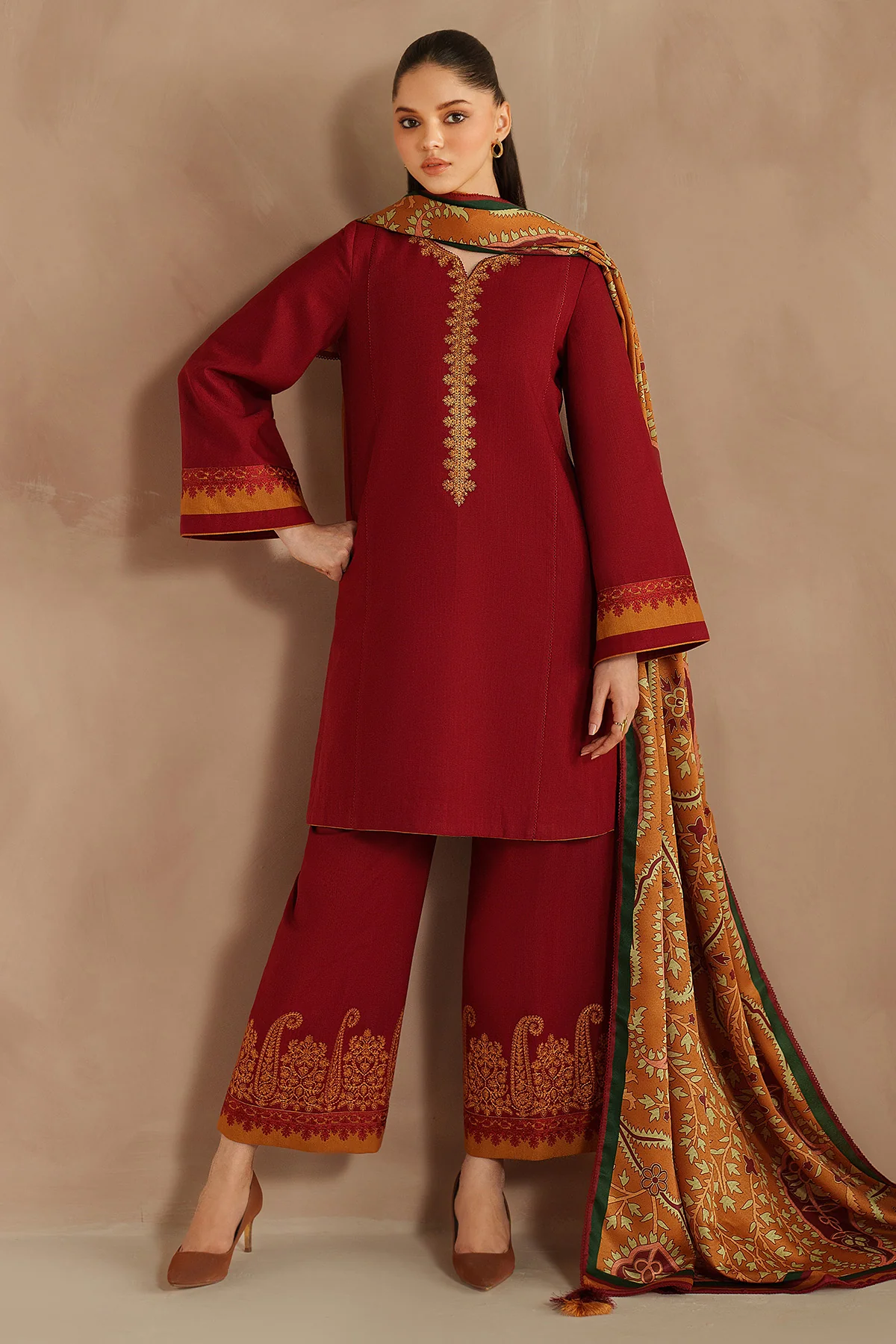 EMBROIDERED KHADDAR UW-0187 4 EMBROIDERED KHADDAR UW-0187