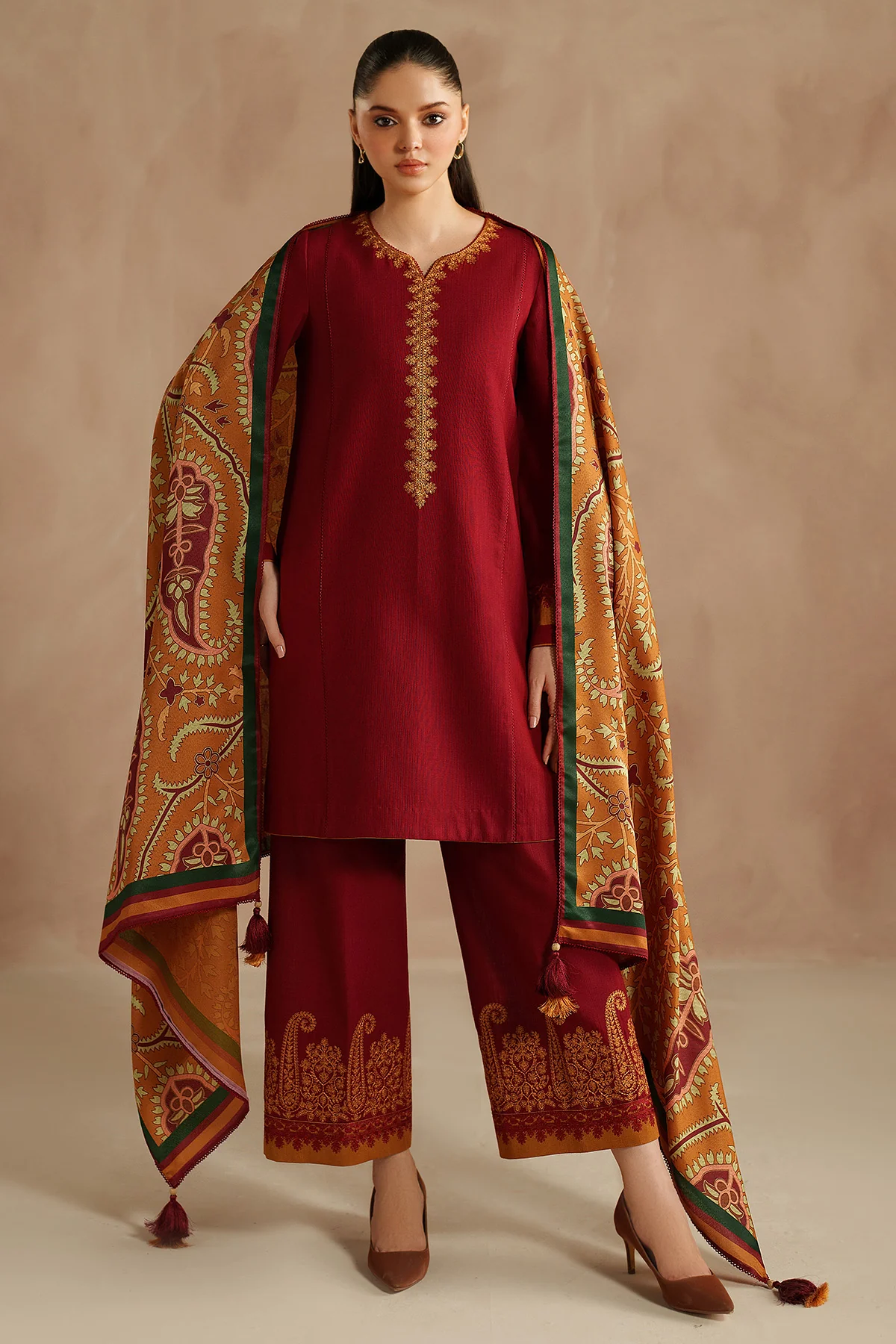 EMBROIDERED KHADDAR UW-0187 5 EMBROIDERED KHADDAR UW-0187