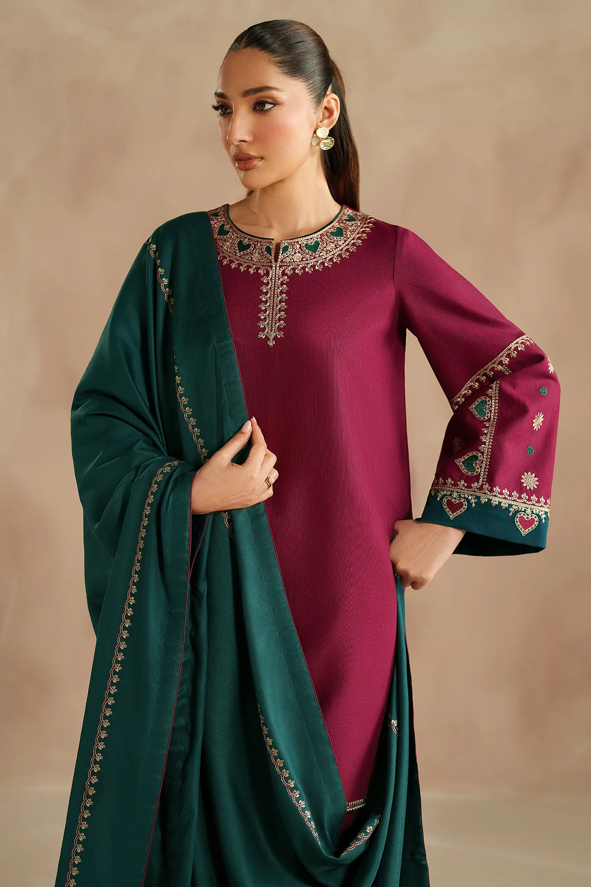 EMBROIDERED KHADDAR UW-0215 6 EMBROIDERED KHADDAR UW-0215