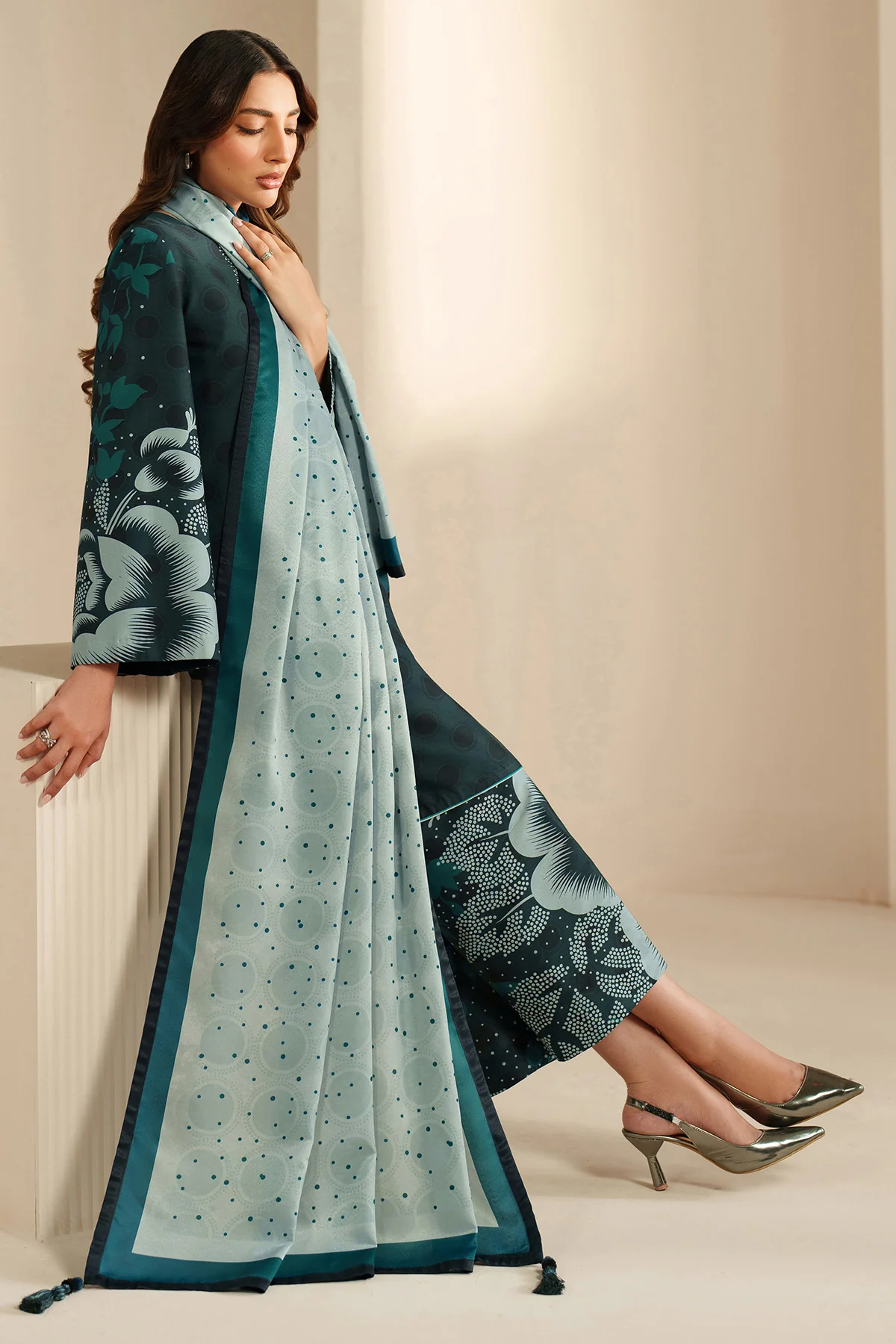 EMBROIDERED PREMIUM VISCOSE UW-0202 7 EMBROIDERED PREMIUM VISCOSE UW-0202