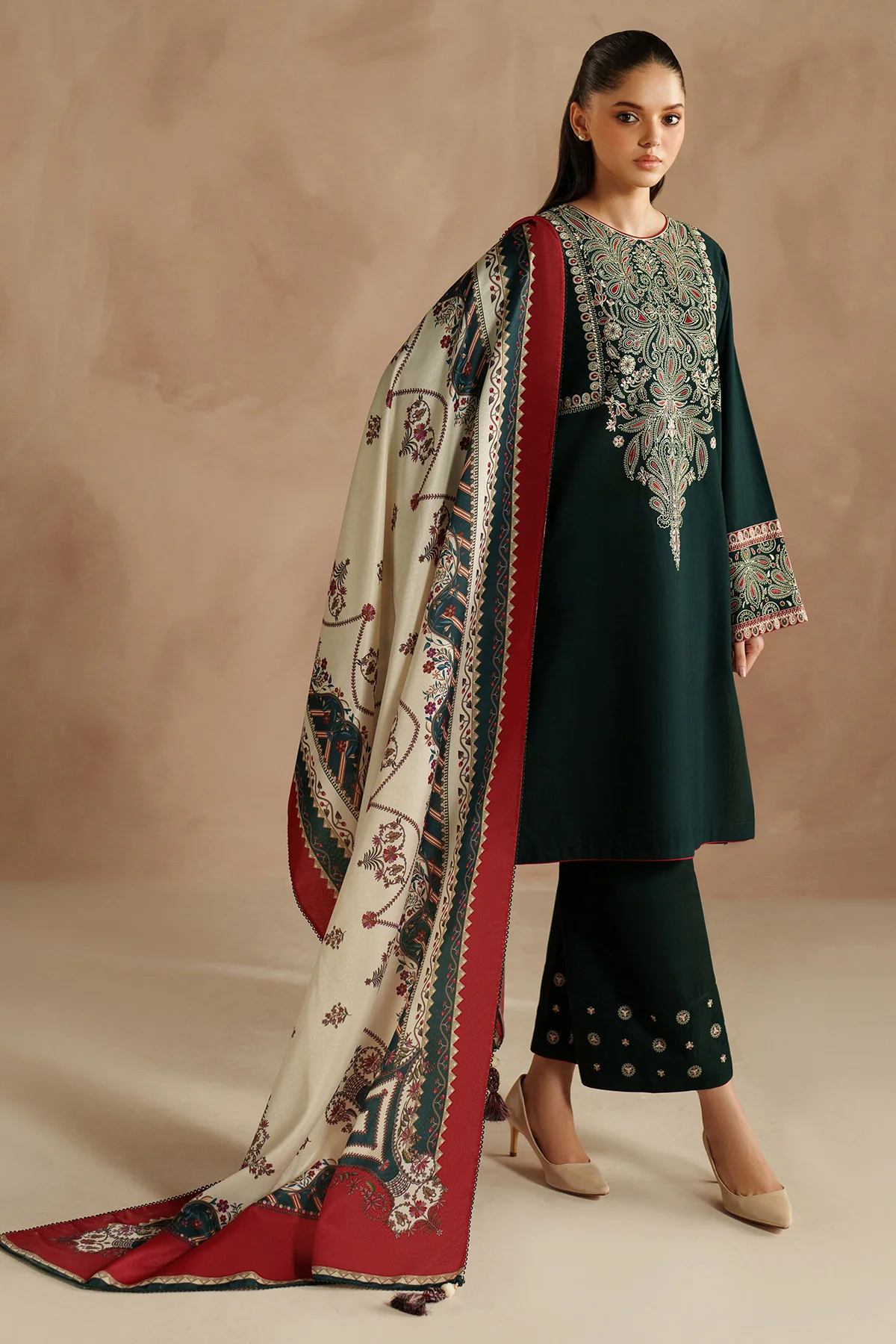 EMBROIDERED KHADDAR UW-0143 4 EMBROIDERED KHADDAR UW-0143