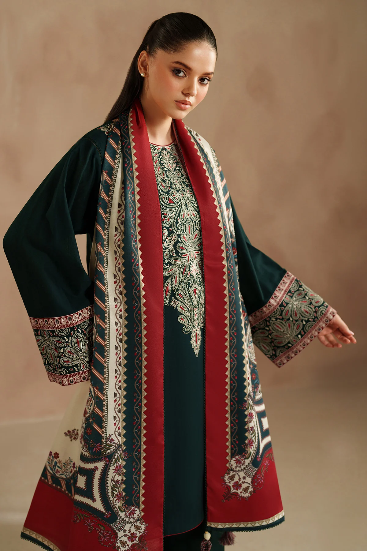 EMBROIDERED KHADDAR UW-0143 9 EMBROIDERED KHADDAR UW-0143