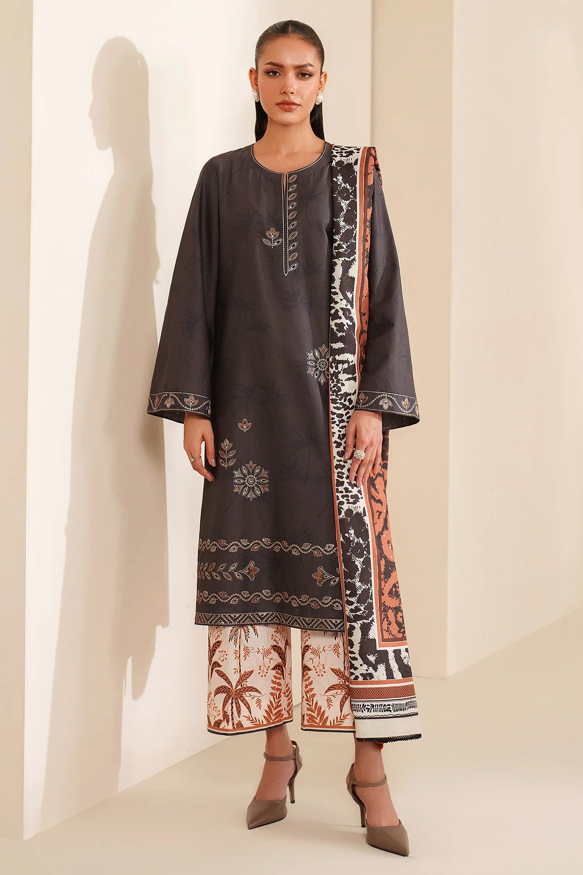 EMBROIDERED PREMIUM VISCOSE UW-0213