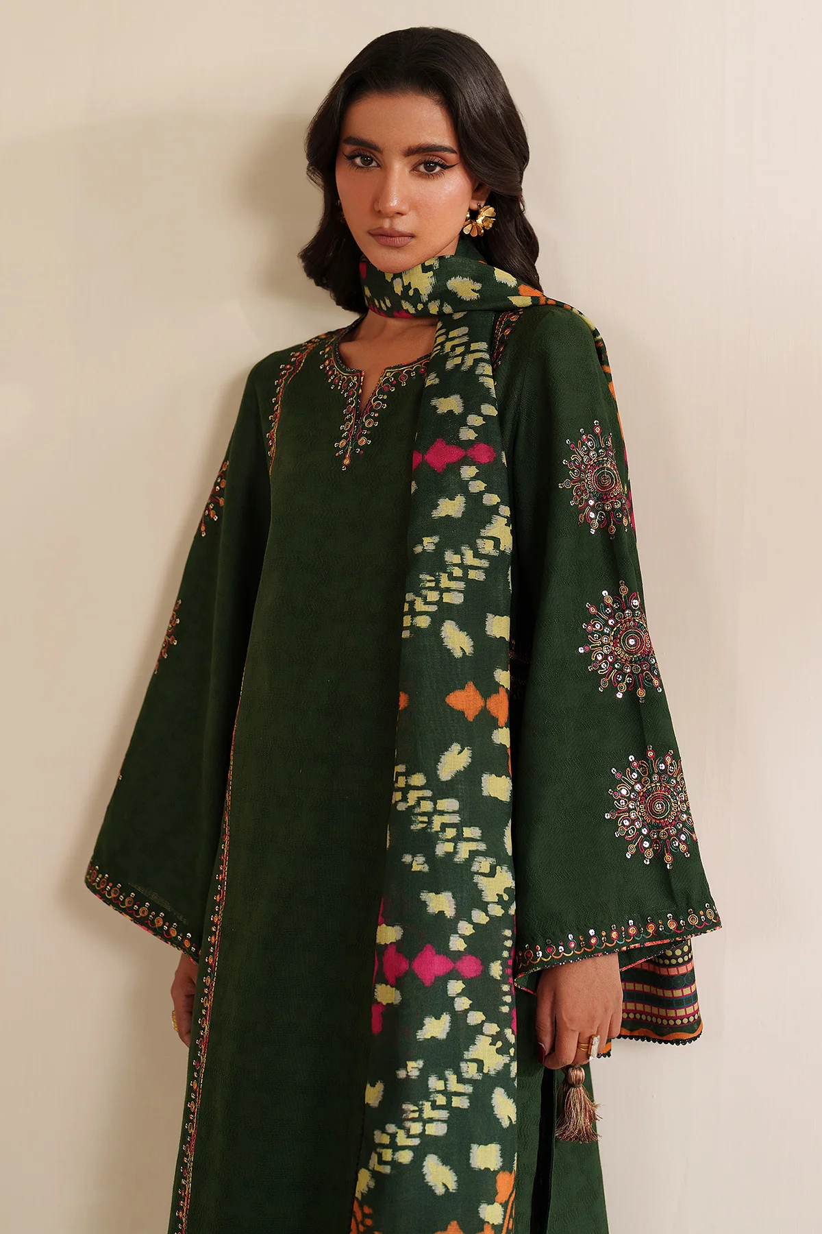 EMBROIDERED JACQUARD KHADDAR UW-0212 5 EMBROIDERED JACQUARD KHADDAR UW-0212