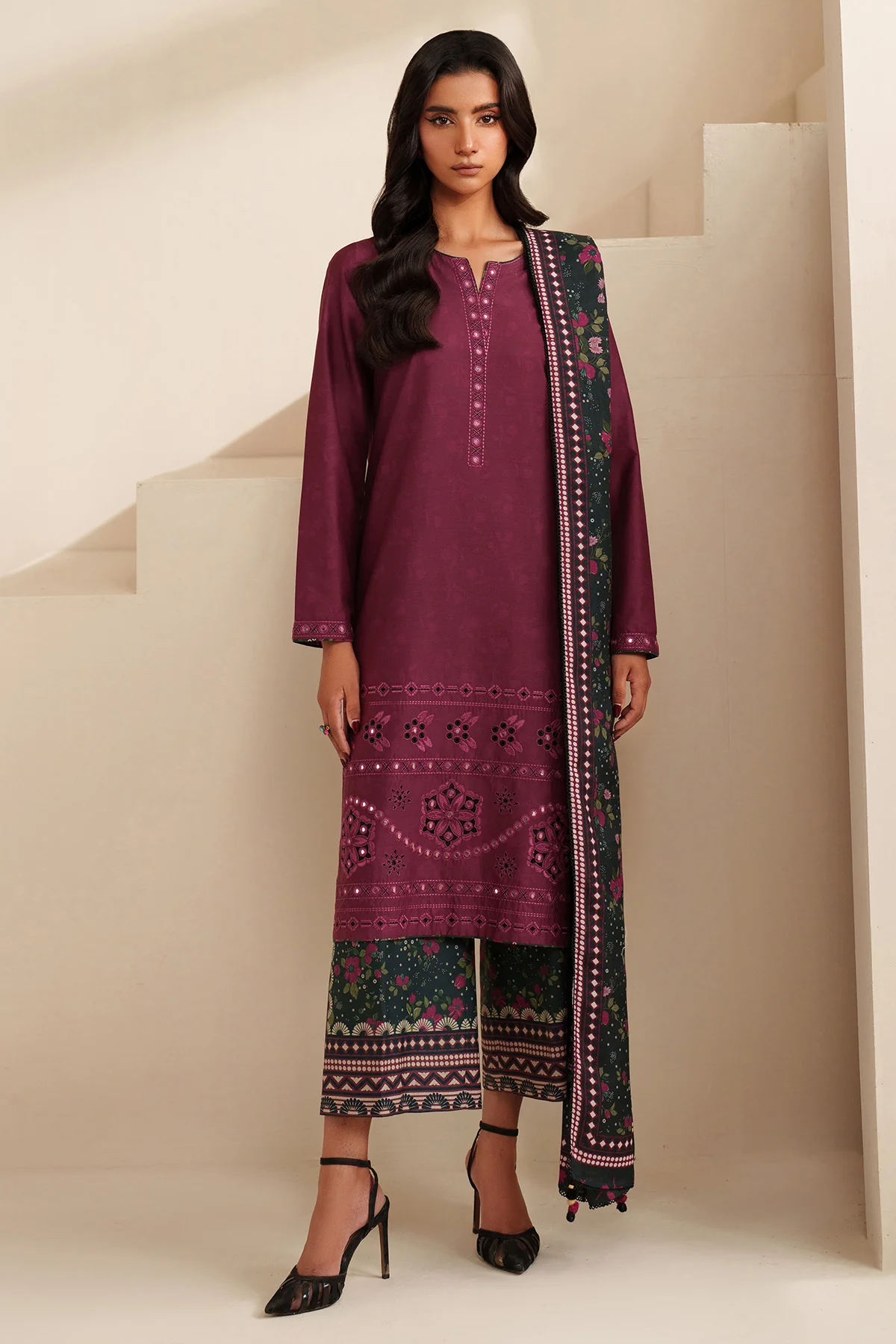 EMBROIDERED PREMIUM VISCOSE UW-0225