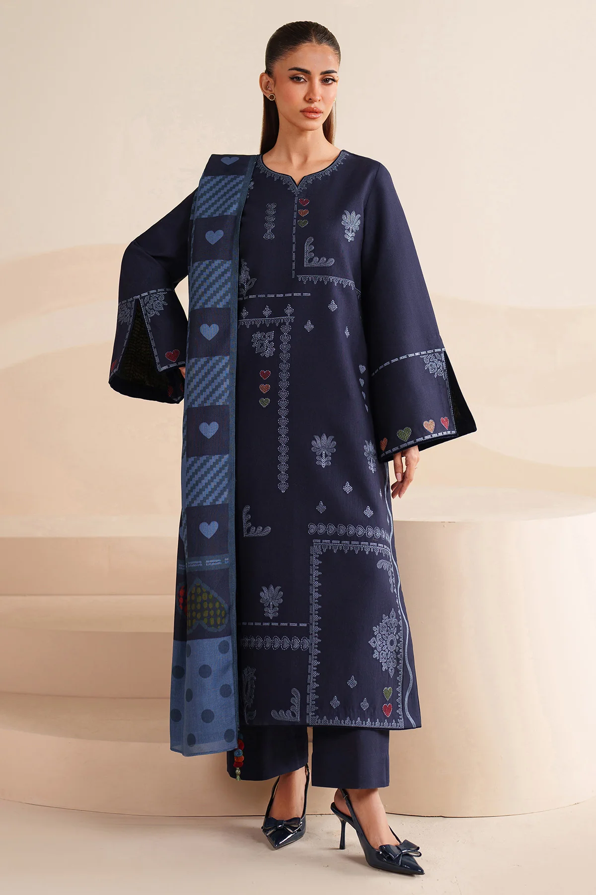 EMBROIDERED KHADDAR UW-0229