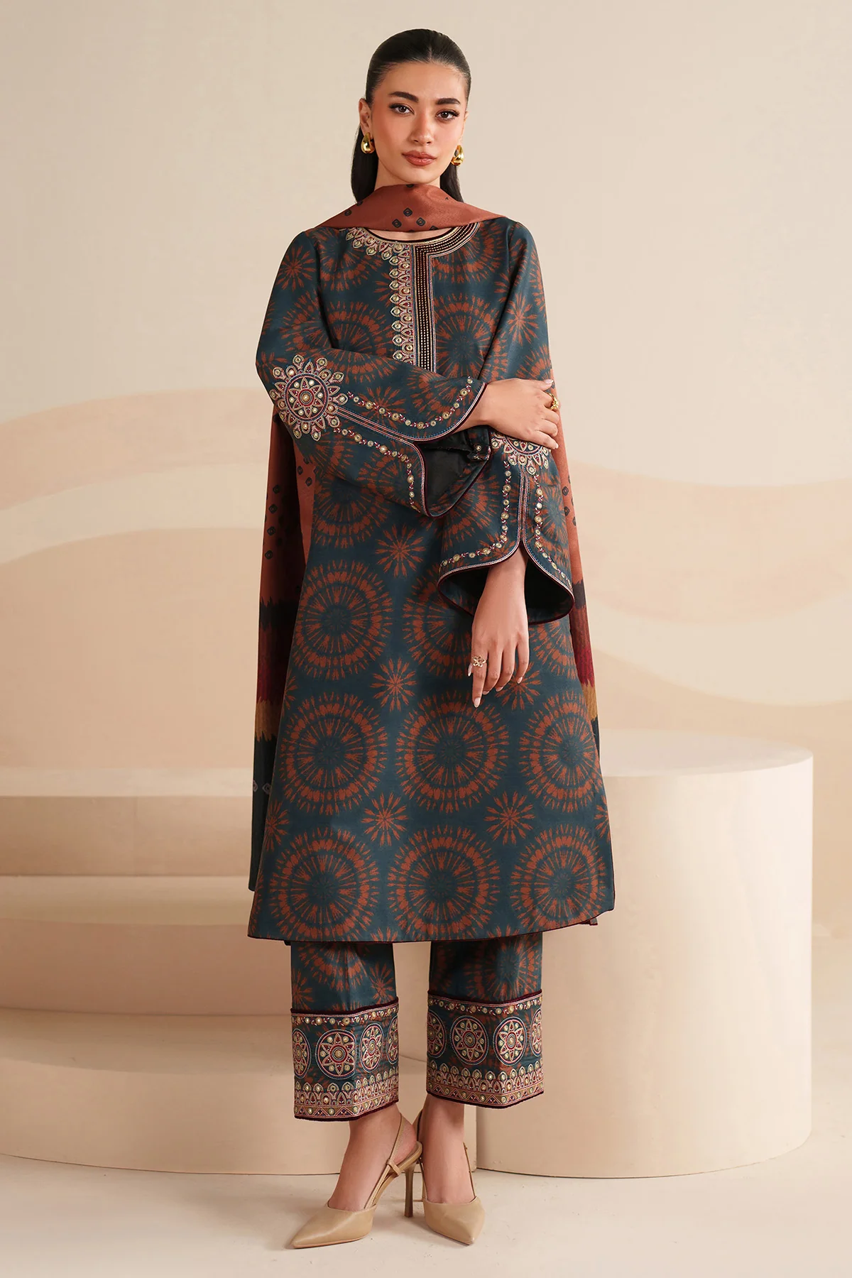EMBROIDERED PREMIUM VISCOSE UW-0238