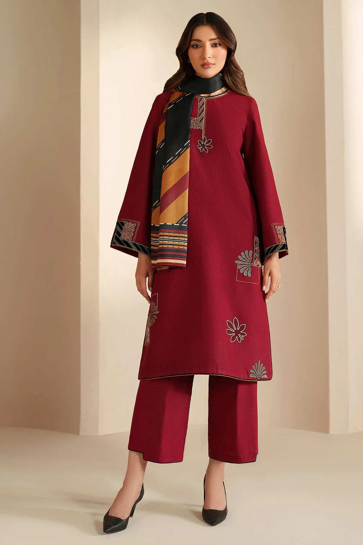 EMBROIDERED KHADDAR UW-0201