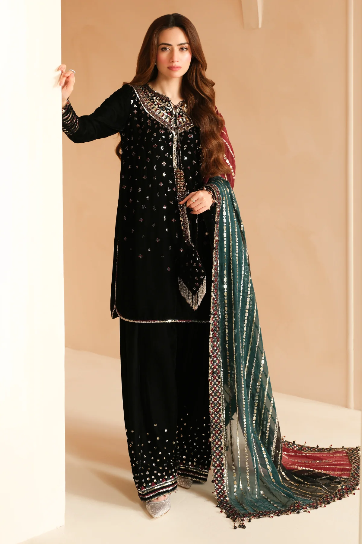 Embroidered Velvet Formal VF-2037 5 Embroidered Velvet Formal VF-2037