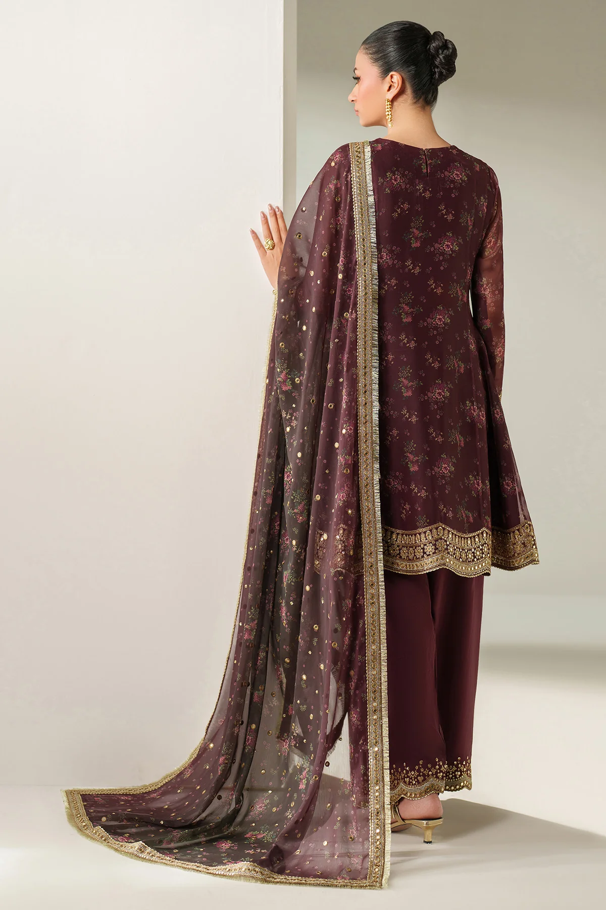 EMBROIDERED CHIFFON UC-3096