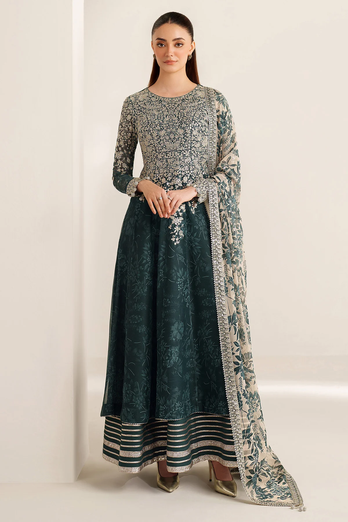 EMBROIDERED CHIFFON UC-3108